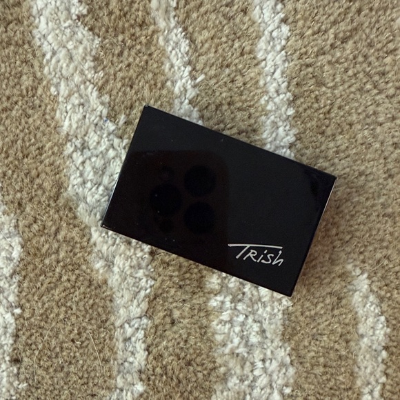 NWOB Trish McEvoy Bronzer in refillable reusable compact - Picture 1 of 3